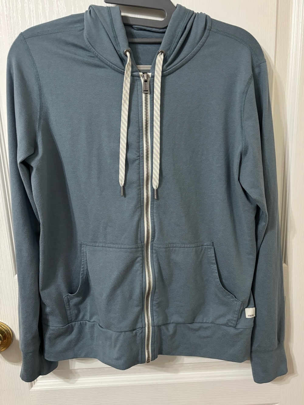 Women’s Vuori halo hoodie size small blue